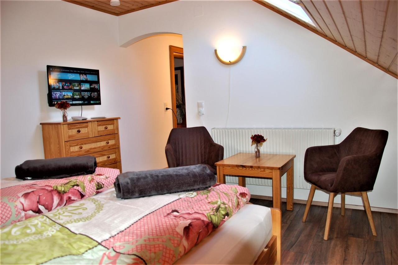 Landhaus Brugg Apartment Atzensberg Luaran gambar